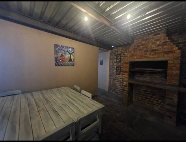 3 BEDROOM HOUSE FOR SALE IN VANDERBIJLPARK SE 2